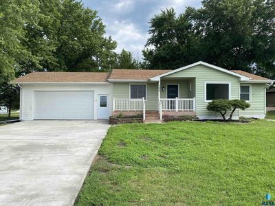 108 W Alton Ave