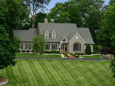 877 Rivergreen Ln
