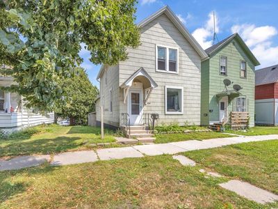 1433 S 11th STREET