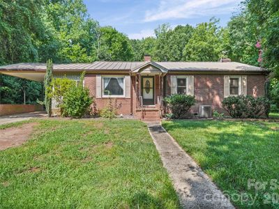 305 N Milford Dr