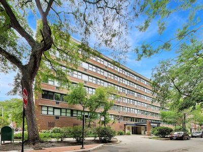 2300 N Commonwealth Ave APT 2H