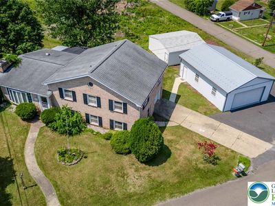 50 Lincoln Dr