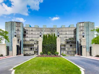 1420 Sheridan Rd APT 6B