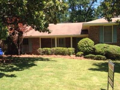 5932 Brookstone Blvd