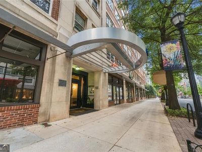 800 Peachtree St NE APT 8227