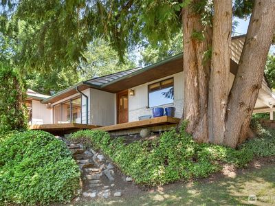 18706 82nd Avenue NE