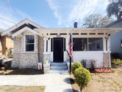 509 WOODBINE Street