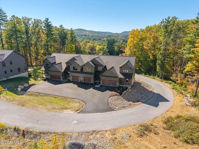 24 Hill Crest Lane UNIT 7