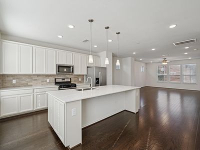 8604 Hollyoaks Creek Ln