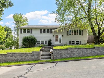 12 Northwood Drive