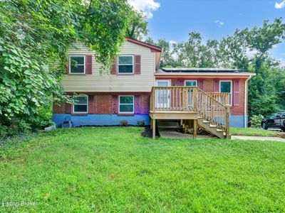 5507 Oakcreek Ln