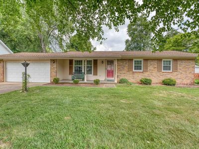 8388 Poplar Dr
