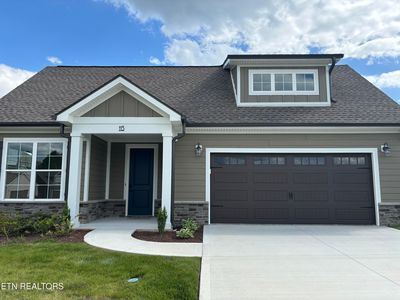 113 Honeysuckle Dr