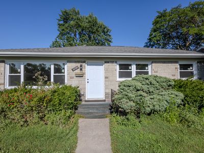 Property at 10741 Mason Ave, Chicago Ridge, IL