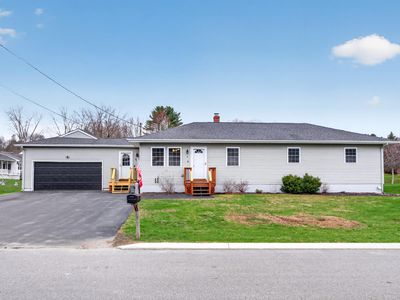6 Lemay Avenue