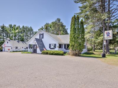 1711 Highway 51