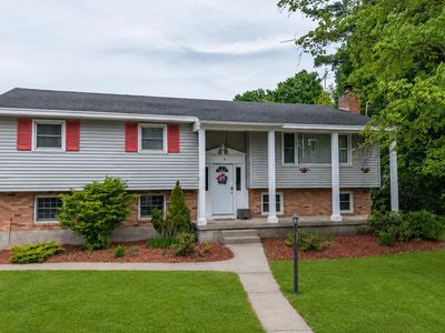 3 Elmwood Drive