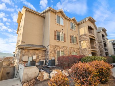 209 N 1200 W APT 203