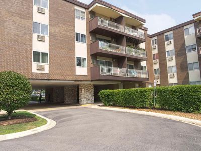 1311 S Finley Rd APT 213