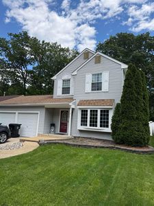 7 Woodstream Dr