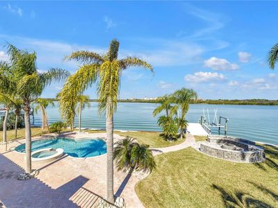 583 Crystal Dr