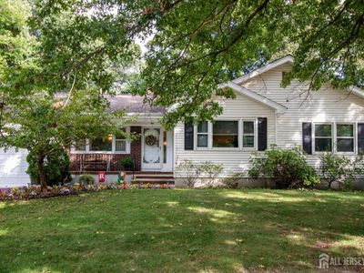 221 Brook Dr