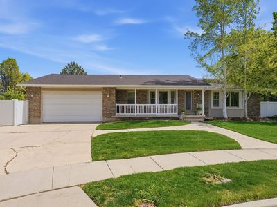 5417 S Colliseum Ct
