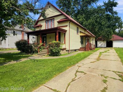305 North St