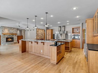 4517 Shooting Star Avenue