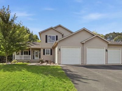 1529 Camden Woods Ter