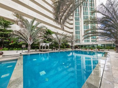 1837 Kalakaua Ave APT 2206