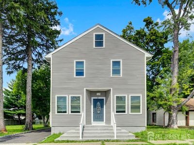 415 Plainfield Ave