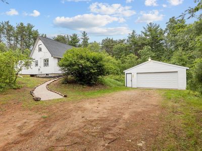 N6898 N Lake Dr