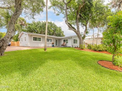 4181 Saxon Dr