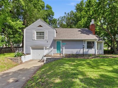 606 NE 44th St