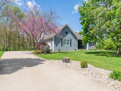 37 Summerset Dr