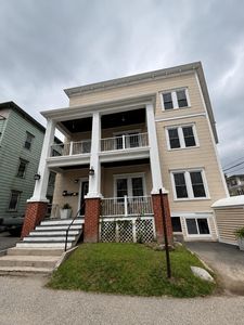 128 Pine Street