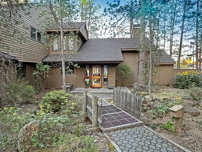 60055 River Bluff Trl