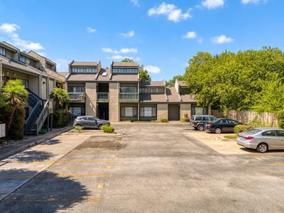601 Nelray Blvd APT 6