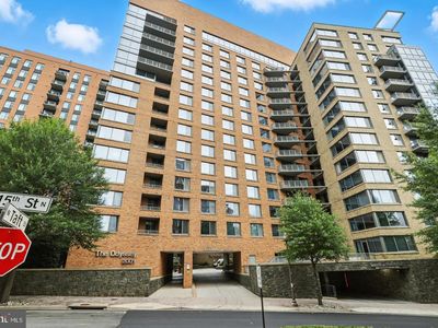 2001 15th St N APT 111