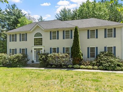 4 Forest St