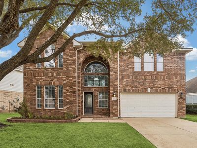5818 Catherwood Ln