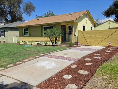 2655 Lincoln Dr