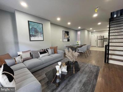 1530 S Lindenwood St