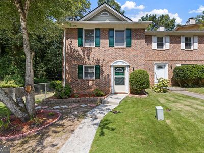 5278 Oakridge Dr