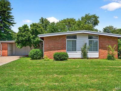 2765 Holiday Hill Dr