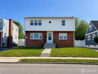 161 W Inman Ave
