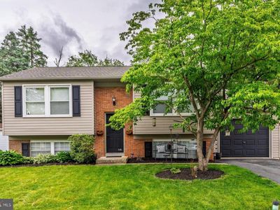 2837 Pebblebrook Dr