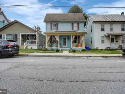 323 E Garfield St