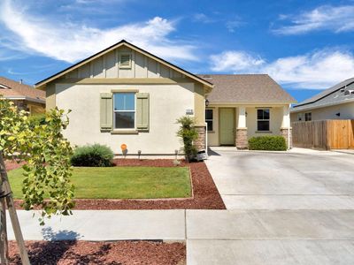 1316 Greenbrier Dr